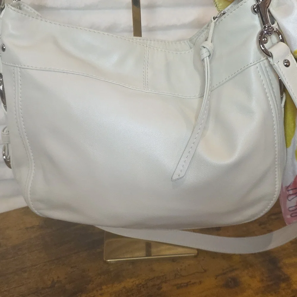 Coach Zoe HOBO NWOT 14707 Y2K - Picture 5 of 12